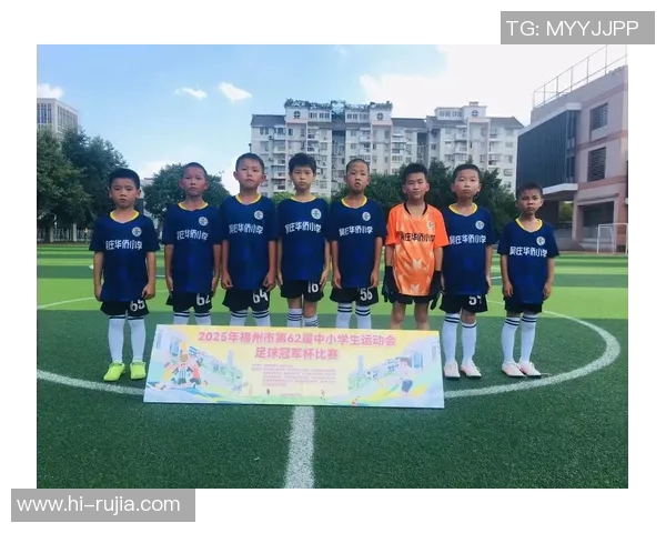 足球明星群体精彩瞬间合集展现他们的风采与魅力